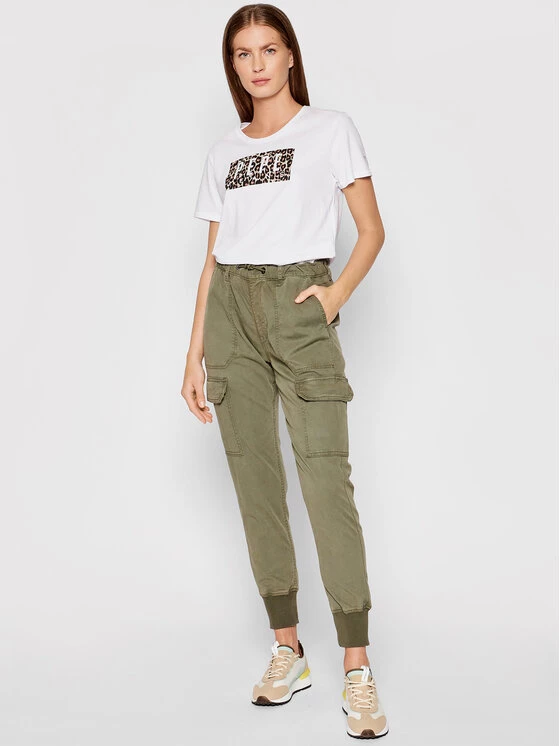 Pepe Jeans Γυναίκες T-shirts T-Shirt Cristinas PL504996 Λευκό Regular Fit 2 Pepe Jeans Γυναίκες T-shirts T-Shirt Cristinas PL504996 Λευκό Regular Fit - Image 2